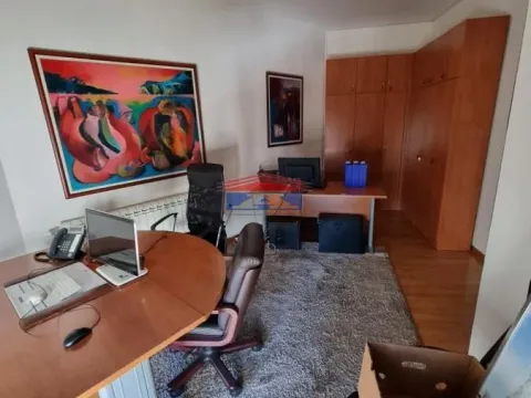 Izdavanje, poslovni prostor, 123m², Bulevar Evrope, Novi Sad Sve Podlokacije - image 4