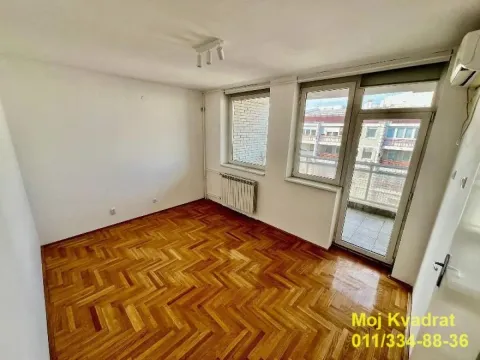 Izdavanje, četvorosoban stan, 110m², Novi Beograd Blok 29, Novi Beograd Sve Podlokacije - image 5
