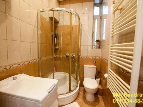 Prodaja, trosoban stan, 86m², Vračar Centar, Vračar Sve Podlokacije - image 12