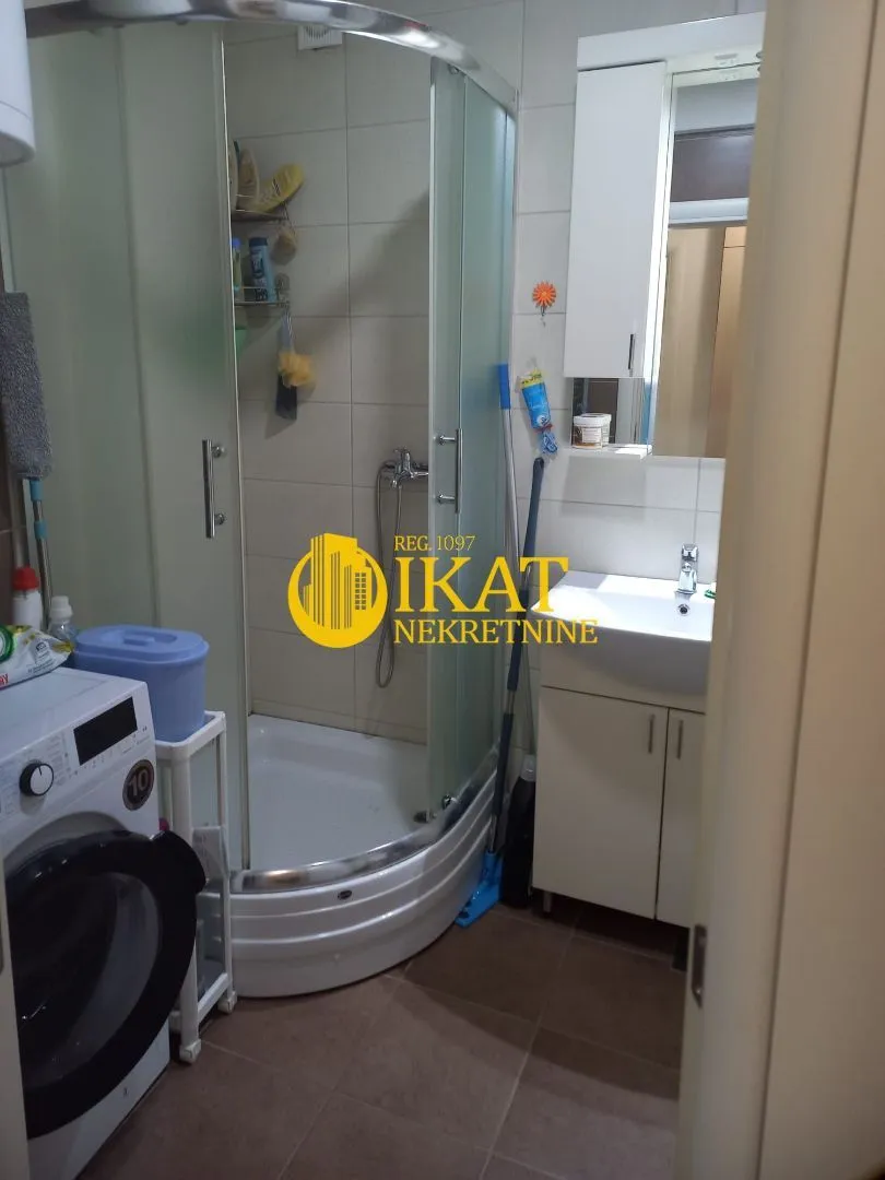 Prodaja, dvosoban stan, 48m², Zvezdara Sve Podlokacije, Beograd