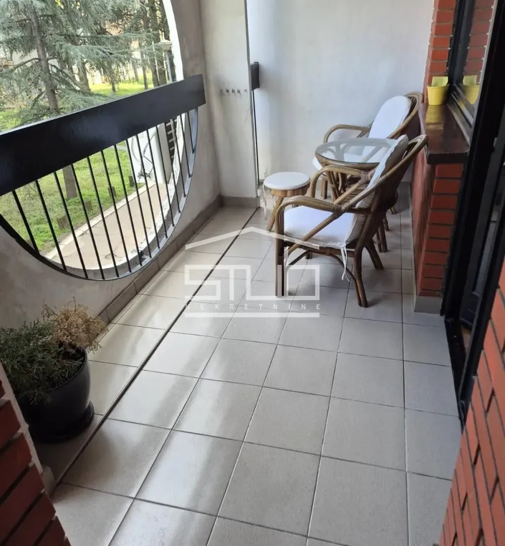 Prodaja, dvosoban stan, 52m², Vidikovački venac, Rakovica