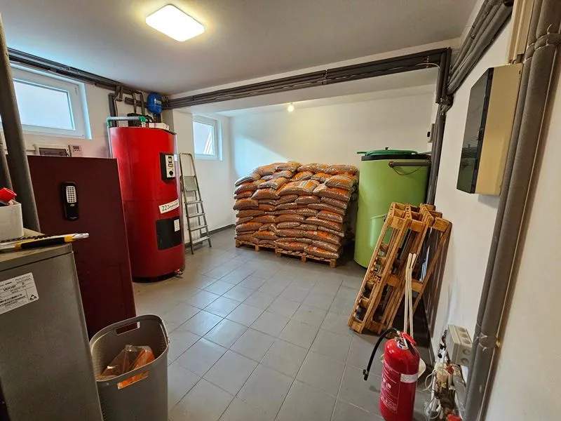Prodaja, kuća, 426m², Boleč, Grocka