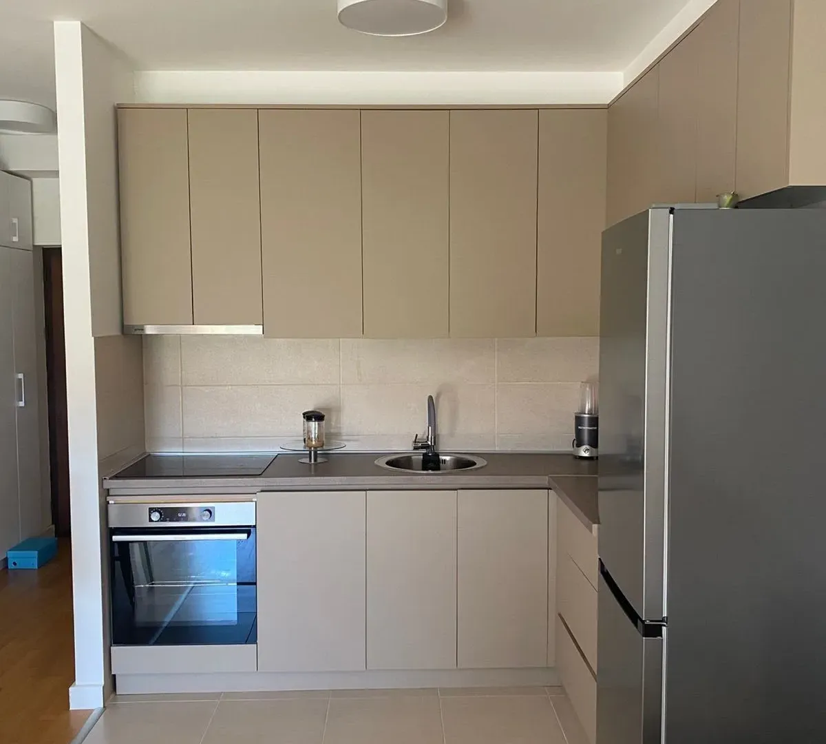 Rent, studio apartment, 35m², Tološi, Podgorica