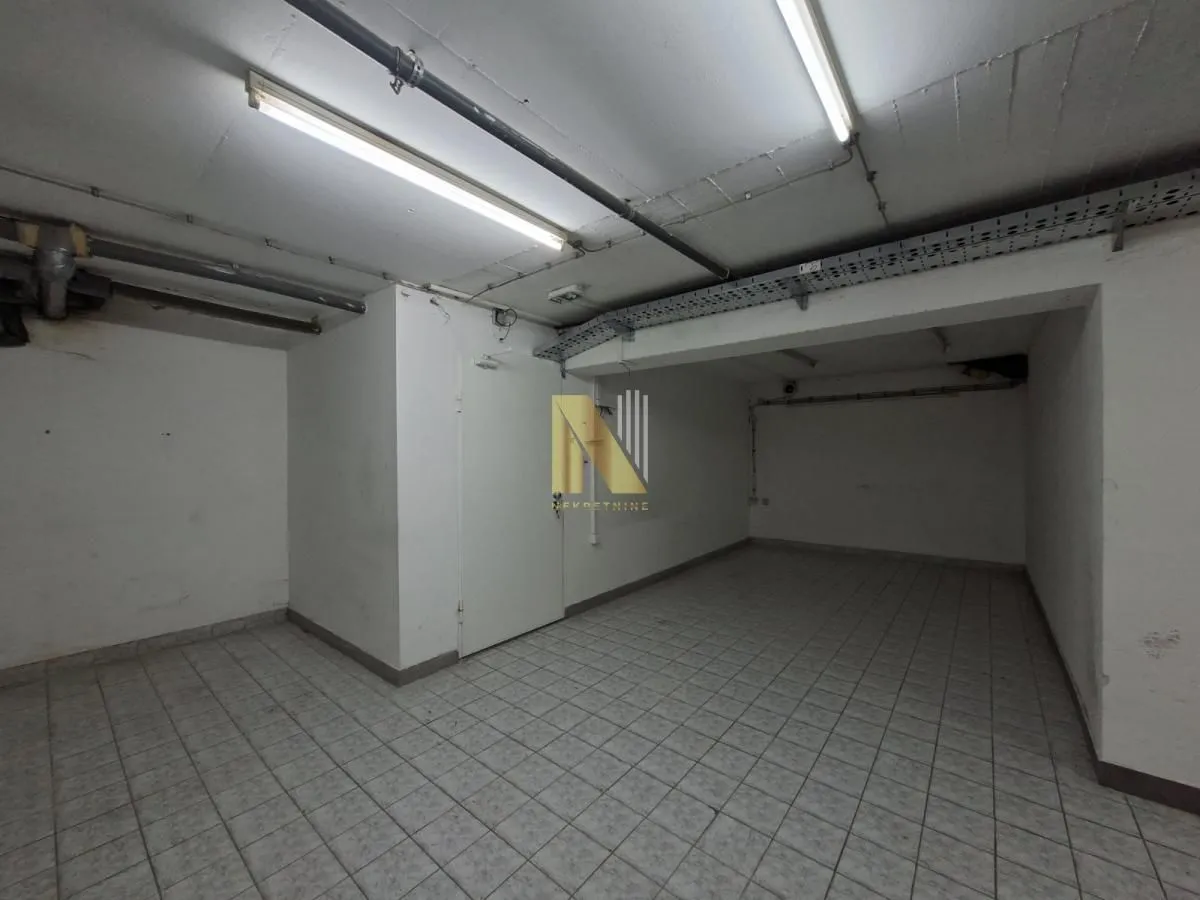 Rent, office space, 395m², Bulevar Oslobodjenja, Novi Sad Sve Podlokacije