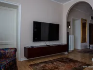 Izdavanje, trosoban stan, 103m², Savski Venac, Beograd - image 4