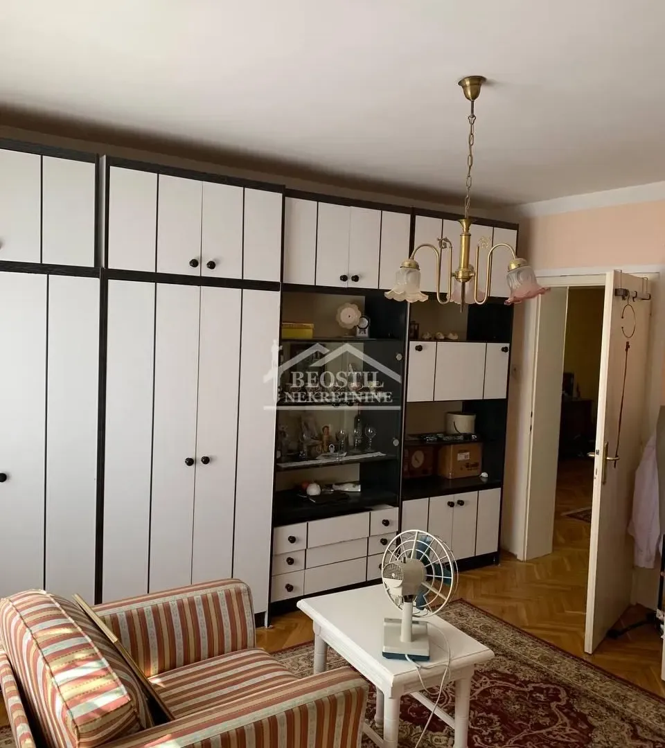Sale, house, 341m², Grocka, Beograd