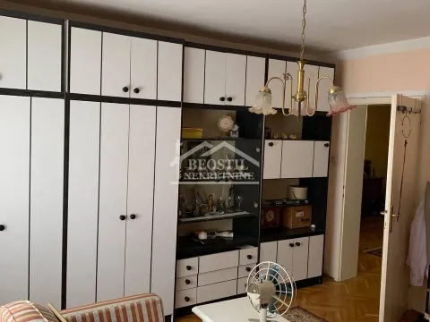 Prodaja, kuća, 341m², Grocka, Beograd - image 15