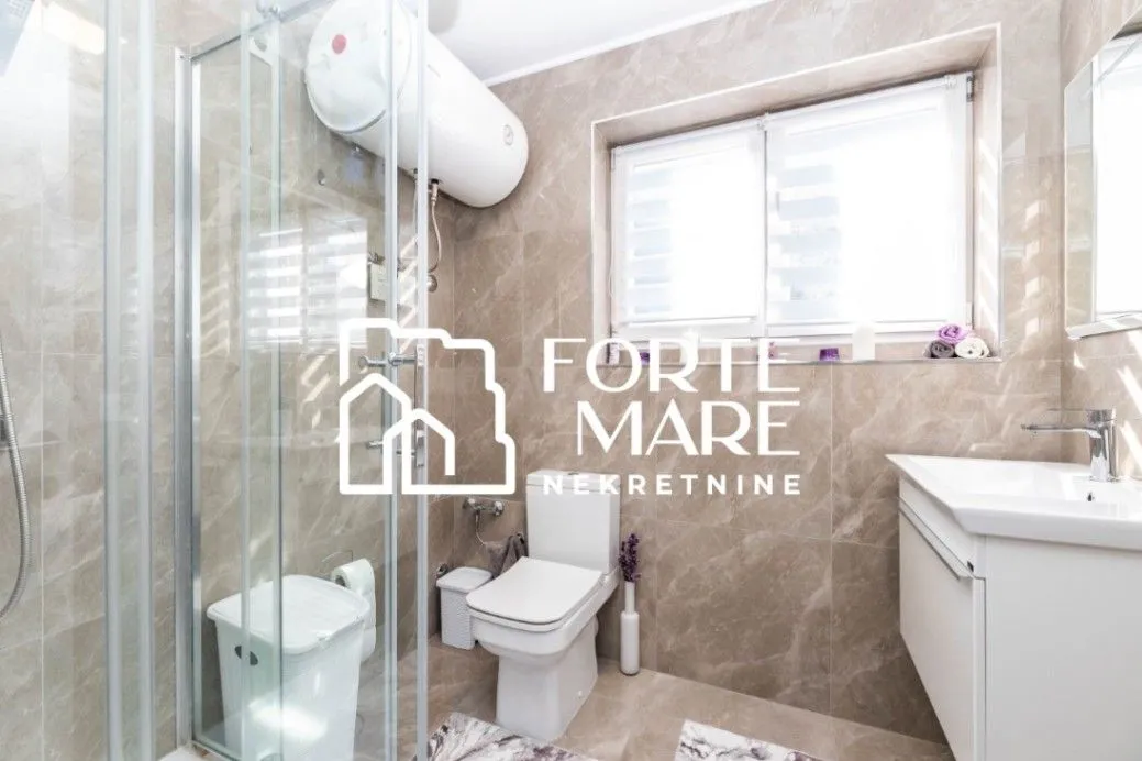Prodaja, kuća, 160m², Zelenika, Herceg Novi
