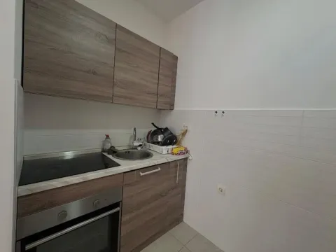 Rent, one bedroom apartment, 45m², Lazi, Budva - image 6