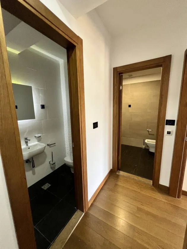 Izdavanje, dvosoban stan, 68m², Ljubović, Podgorica