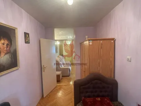 Rent, three bedroom apartment, 50m², Uciteljsko Naselje, Zvezdara Sve Podlokacije - image 8