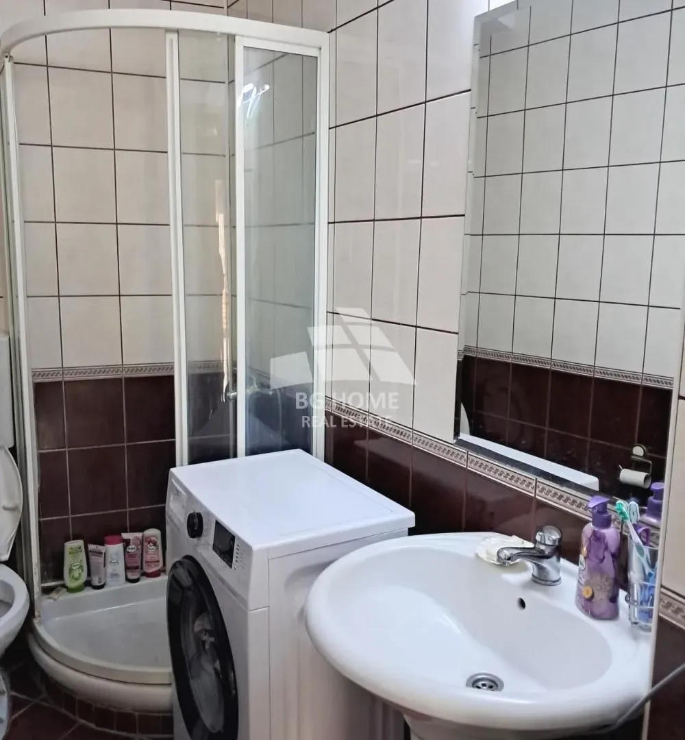 Prodaja, trosoban stan, 69m², Čubura, Beograd