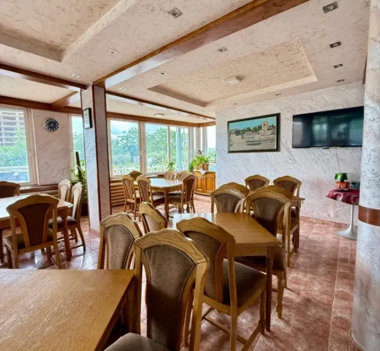 Rent, office space, 400m², Ilino, Bar