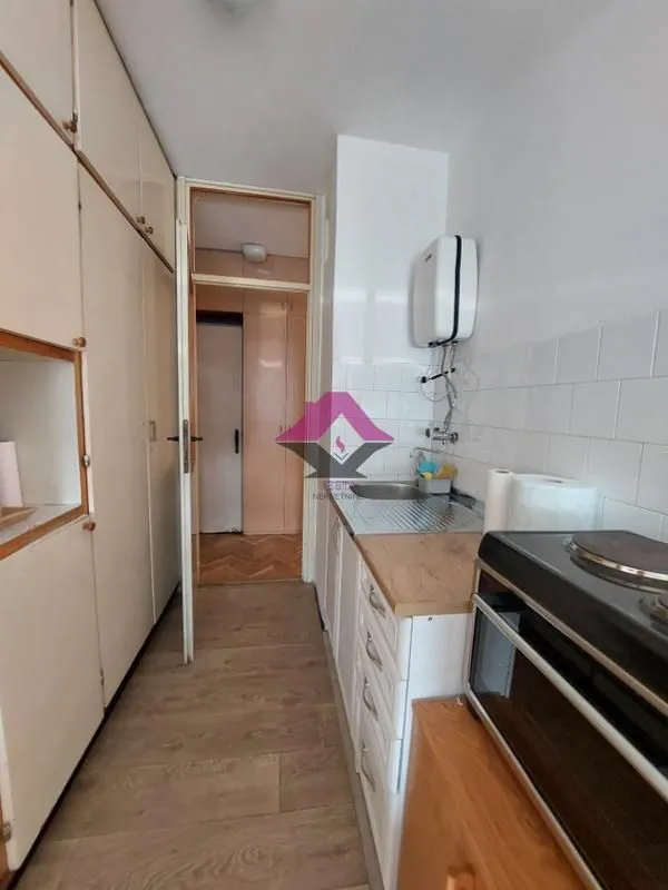 Izdavanje, dvosoban stan, 66m², Palilulska Pijaca, Palilula Sve Podlokacije
