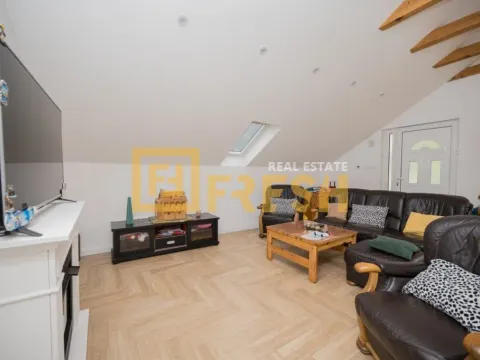 Prodaja, kuća, 350m², Vranići, Podgorica - image 26