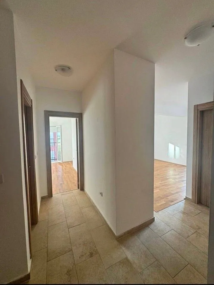 Rent, two bedroom apartment, 62m², Stari Aerodrom, Podgorica