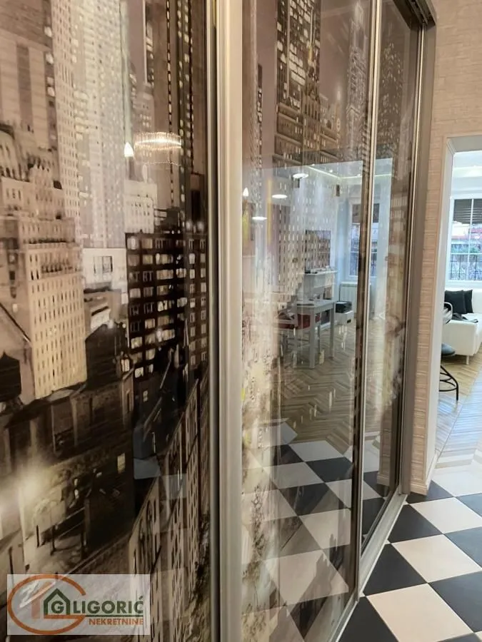 Sale, three bedroom apartment, 69m², Stari Grad, Beograd
