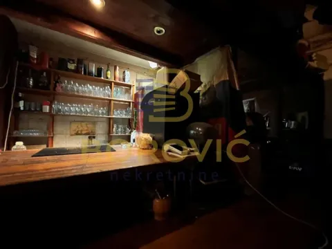 Izdavanje, poslovni prostor, 66m², Autokomanda, Voždovac Sve Podlokacije - image 5