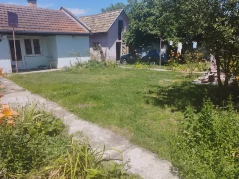 Sale, house, 320m², Kula, Srbija - image 7