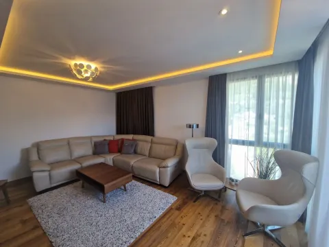 Prodaja, stan, 300m², Budva, Crna Gora - image 2