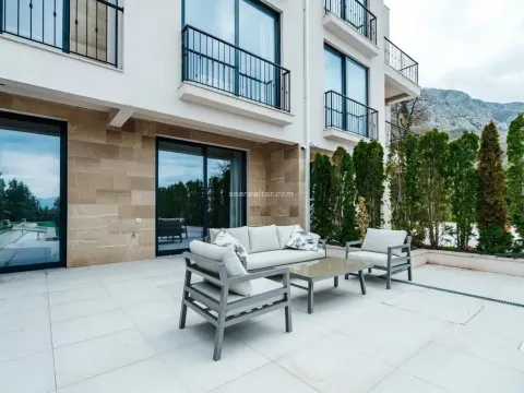 Sale, house, 220m², Reževići, Budva - image 1