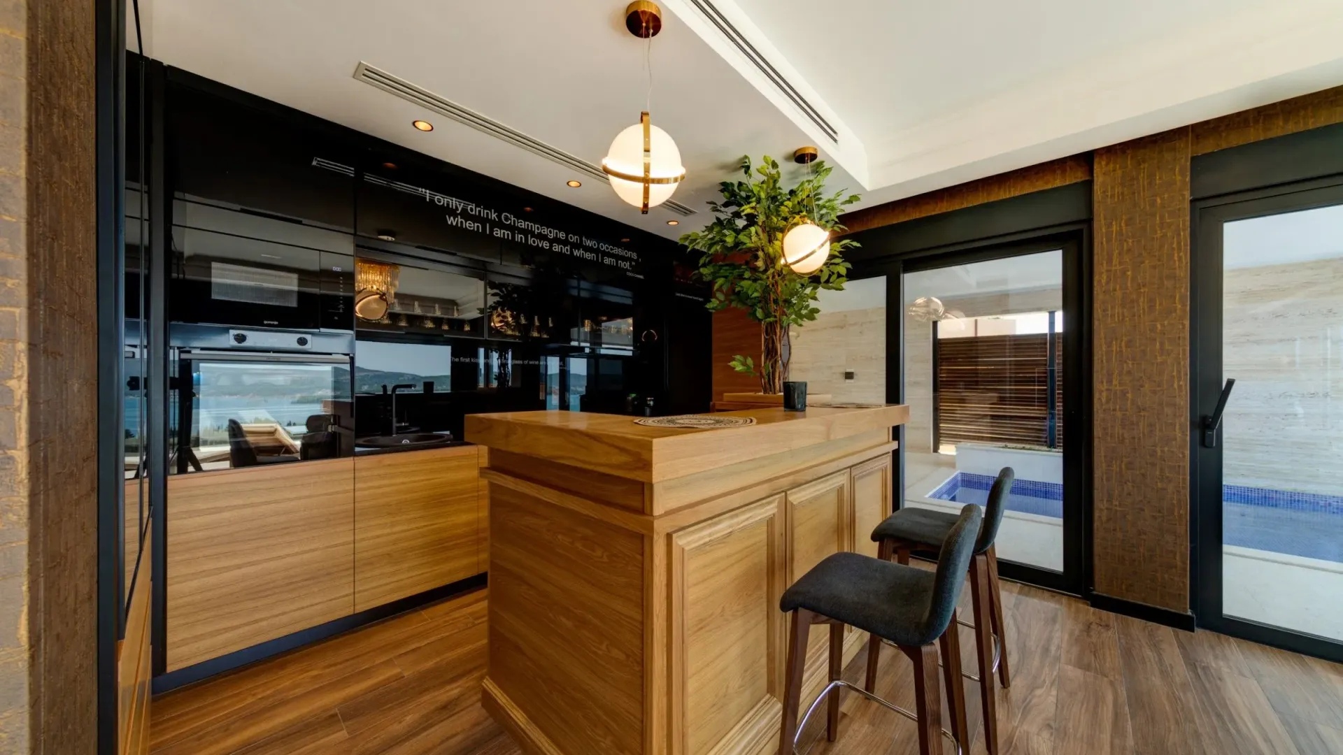 Prodaja, kuća, 311m², Kotor, Crna Gora