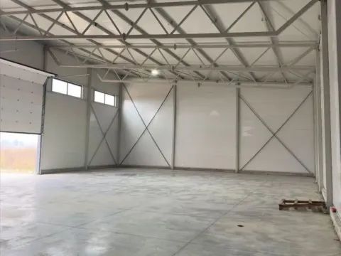 Izdavanje, poslovni prostor, 1500m², Zemun Sve Podlokacije, Beograd - image 17