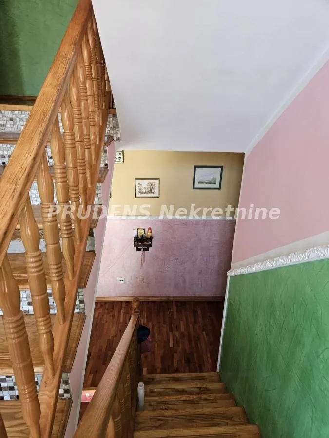 Prodaja, kuća, 250m², Jakovo, Surčin