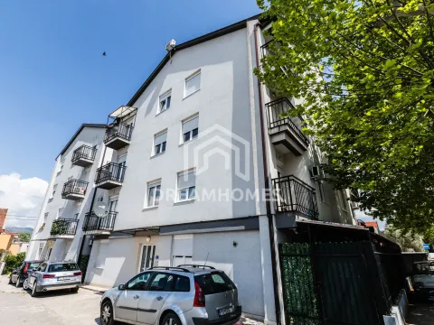 Izdavanje, dvosoban stan, 55m², Stari Aerodrom, Podgorica - image 8