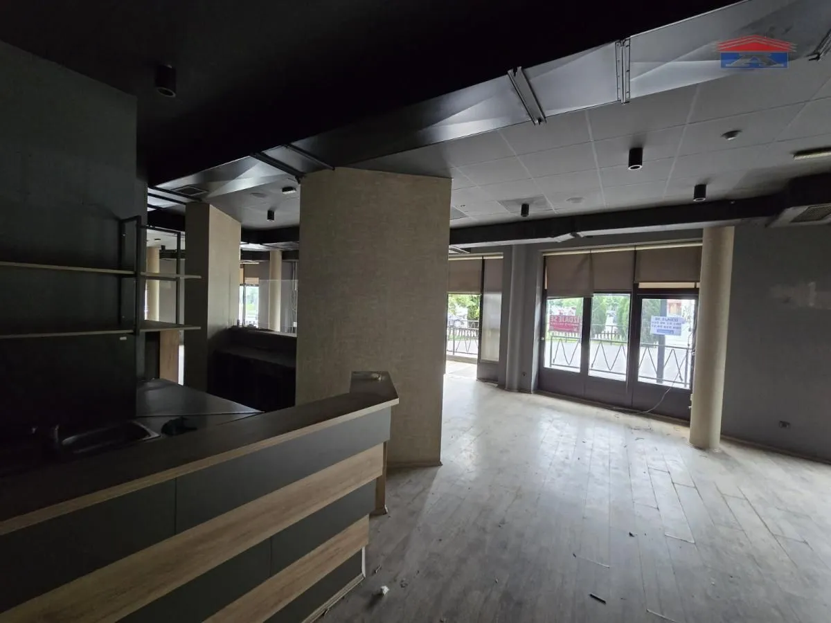 Rent, office space, 246m², Železnička Stanica, Novi Sad Sve Podlokacije