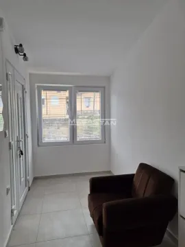 Rent, one bedroom apartment, 54m², Višnjička Banja, Palilula Sve Podlokacije - image 12