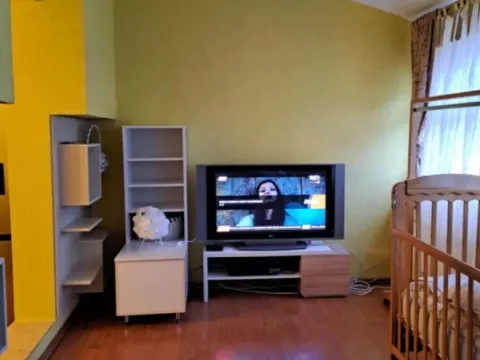 Izdavanje, trosoban stan, 100m², Tivat, Crna Gora - image 10