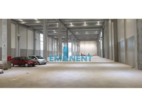 Sale, office space, 4500m², Centar, Stara Pazova - image 7