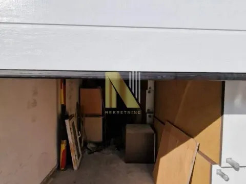 Izdavanje, poslovni prostor, 120m², Centar, Novi Sad - image 18