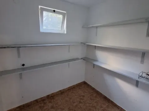 Sale, house, 240m², Zagorič, Podgorica - image 4