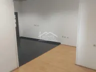 Izdavanje, poslovni prostor, 44m², Stari Grad, Beograd - image 1