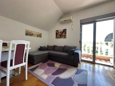 Prodaja, jednosoban stan, 45m², Stari Aerodrom, Podgorica - image 2
