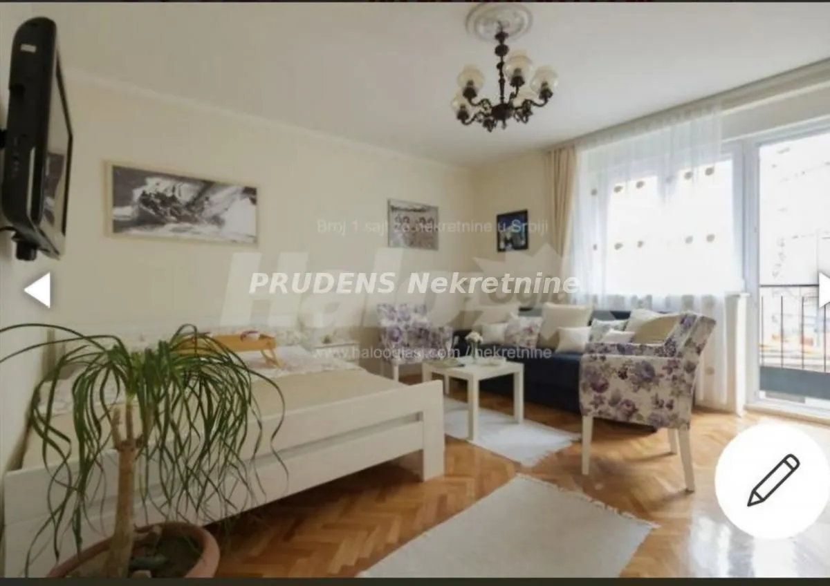 Izdavanje, jednosoban stan, 40m², Stari Grad, Beograd
