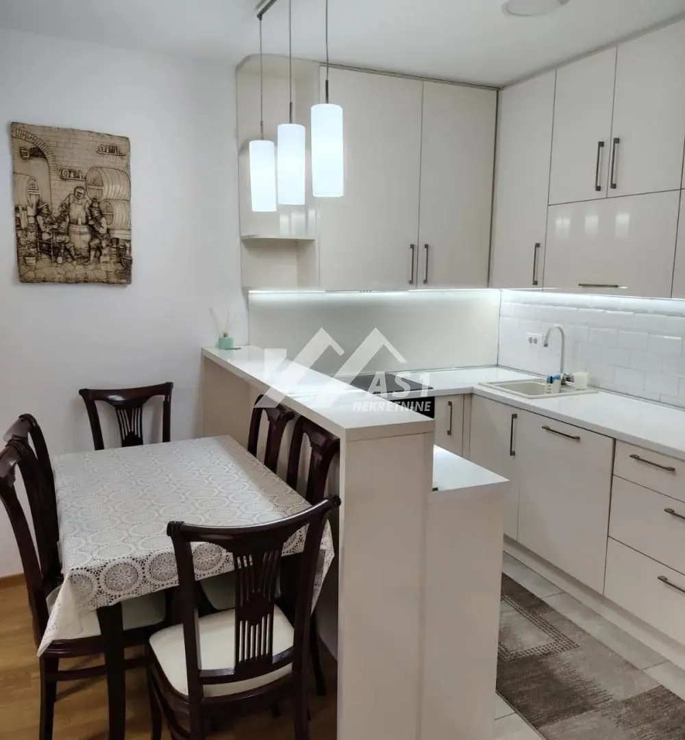 Izdavanje, trosoban stan, 65m², Novi Majur, Petrovaradin