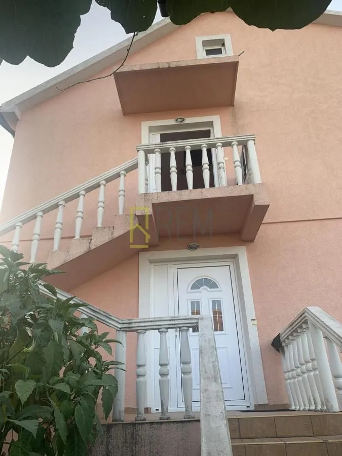 Prodaja, kuća, 180m², Radovići, Tivat