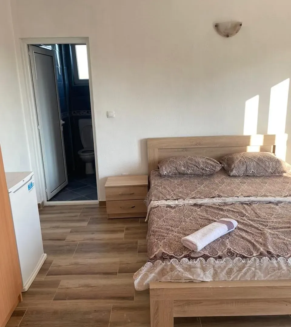 Prodaja, kuća, 360m², Sutomore, Bar