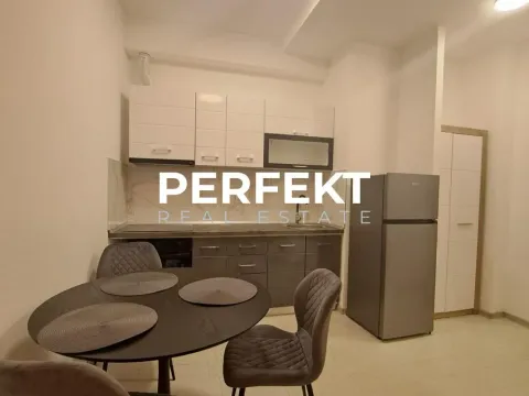 Izdavanje, jednosoban stan, 40m², Centar, Pančevo - image 3