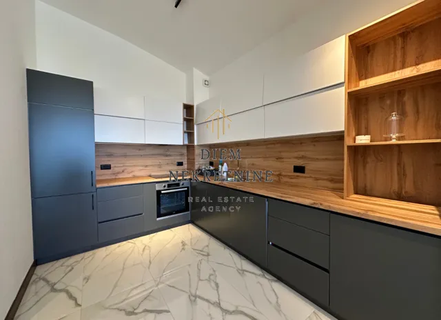 Rent, two bedroom apartment, 72m², Bjeliši, Bar