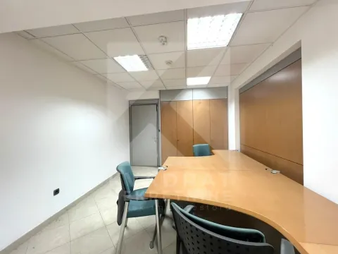 Rent, office space, 412m², Preko Morače, Podgorica - image 27