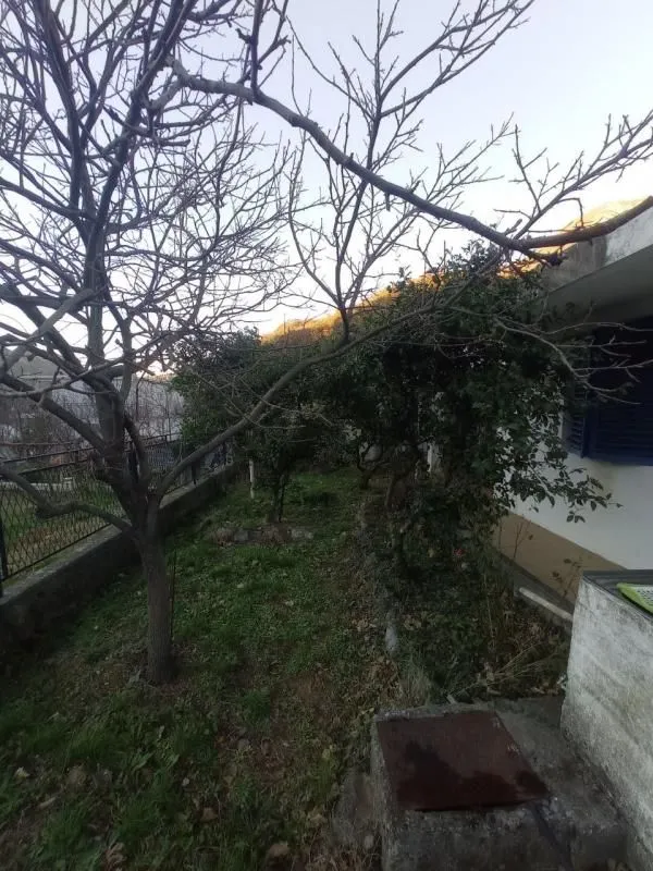 Prodaja, kuća, 192m², Đurmani, Bar