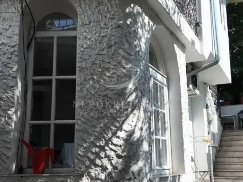 Sale, house, 200m², Lekino Brdo, Voždovac Sve Podlokacije