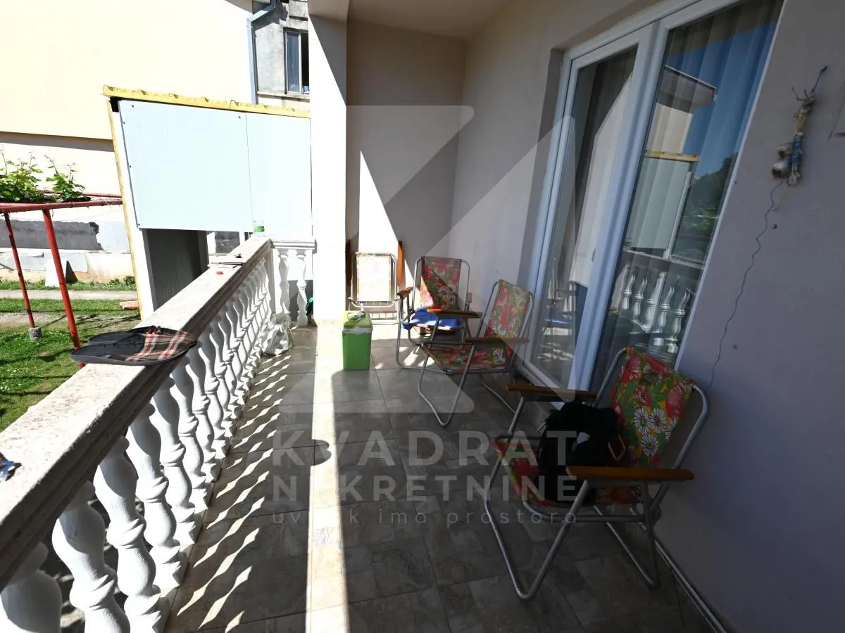 Prodaja, kuća, 370m², Stari Aerodrom, Podgorica