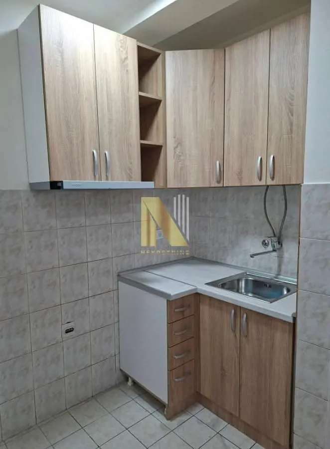 Izdavanje, dvosoban stan, 54m², Podbara, Novi Sad Sve Podlokacije