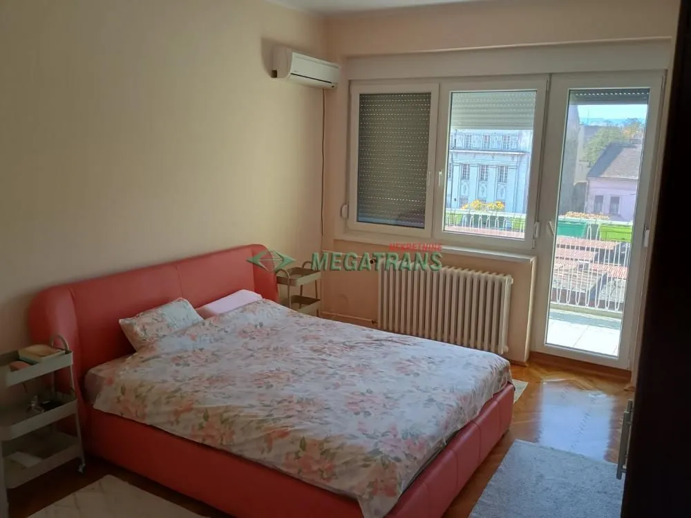 Izdavanje, trosoban stan, 74m², Novi Sad Sve Podlokacije, Novi Sad