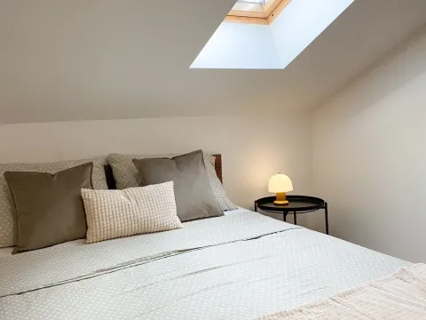 Izdavanje, dvosoban stan, 76m², Centar, Podgorica - image 7